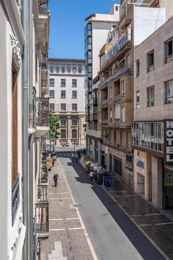 Appartement Central Luxury Flat With Free Parking à Valence Extérieur photo